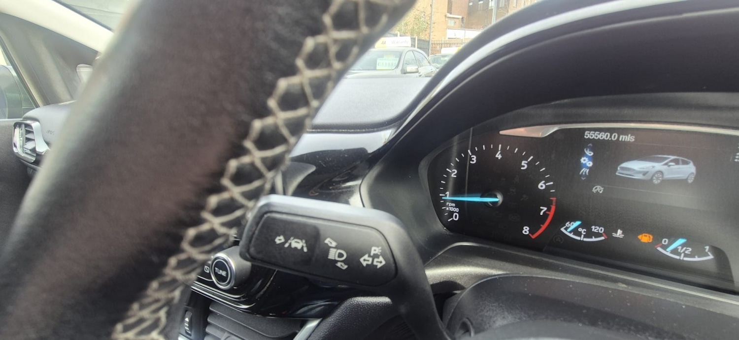 Used Ford Fiesta 2017 for sale - 78038984: Photo 18