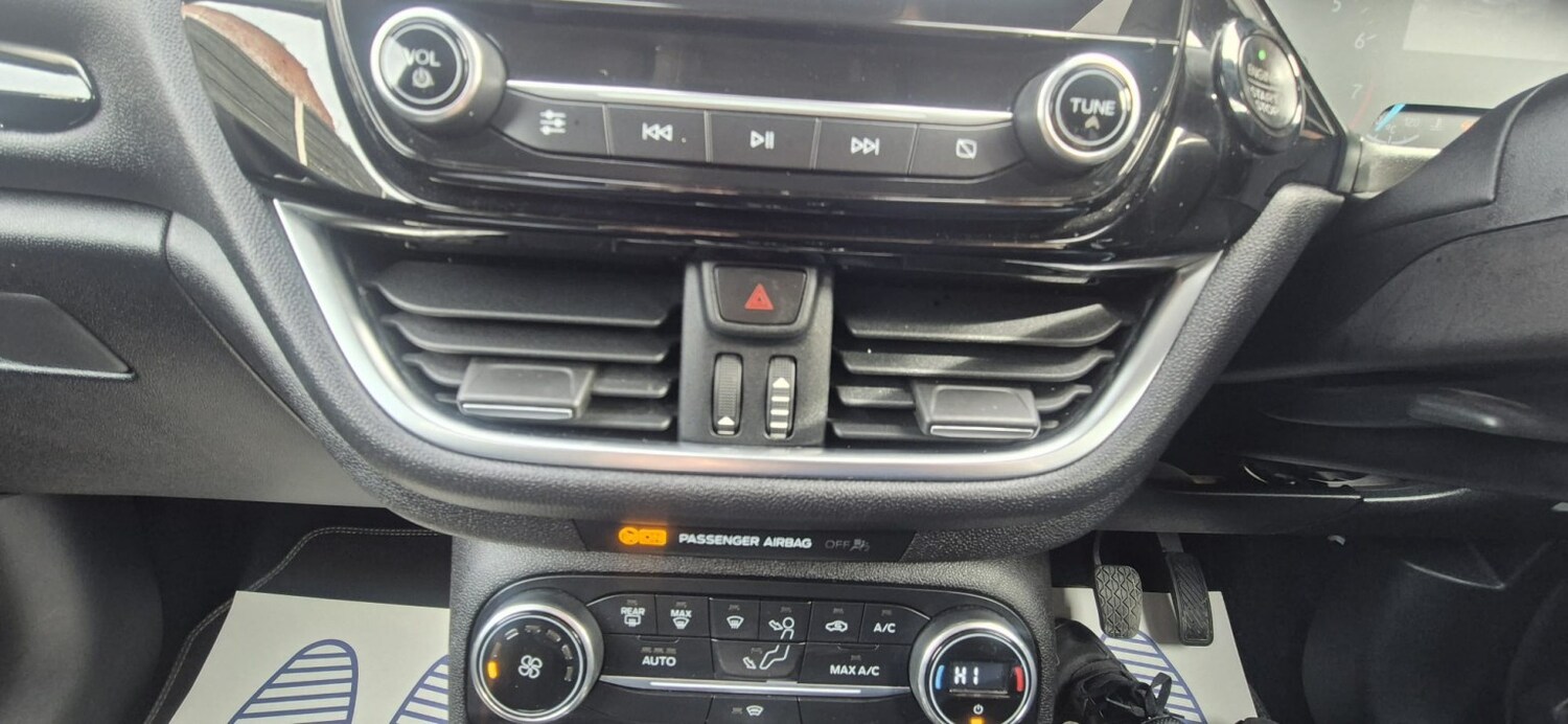 Used Ford Fiesta 2017 for sale - 78038984: Photo 21