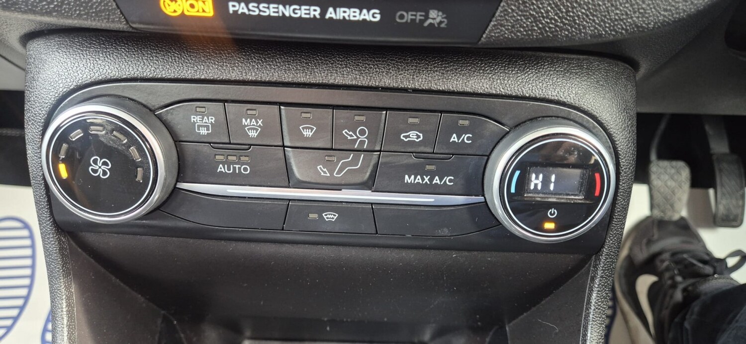 Used Ford Fiesta 2017 for sale - 78038984: Photo 22