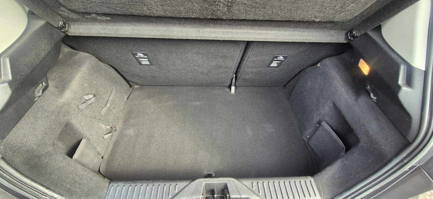 Used Ford Fiesta 2017 for sale - 78038984: Photo 50