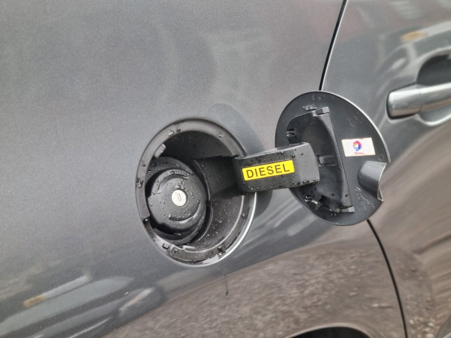 Used Peugeot 3008 2014 for sale - 77681794: Photo 15