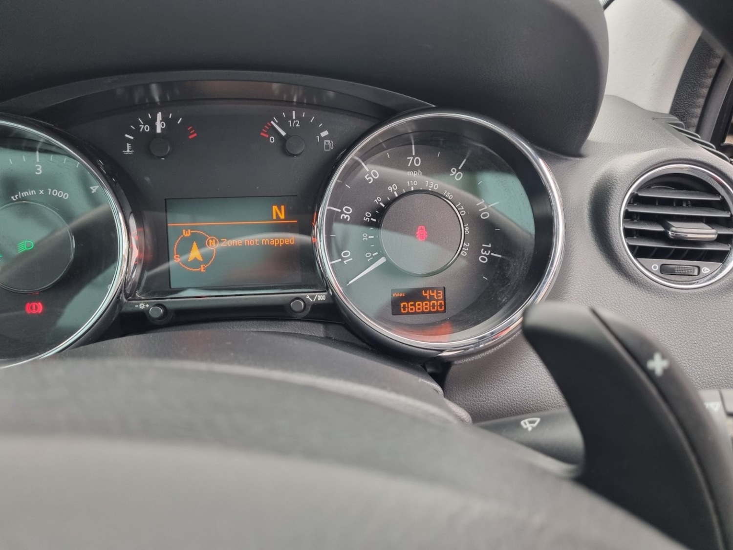 Used Peugeot 3008 2014 for sale - 77681794: Photo 30