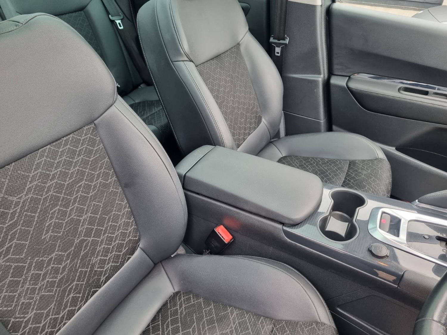 Used Peugeot 3008 2014 for sale - 77681794: Photo 40