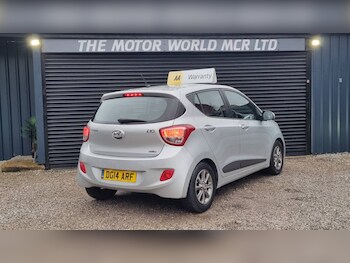 Used Hyundai i10 2014 for sale - 76363048: Photo