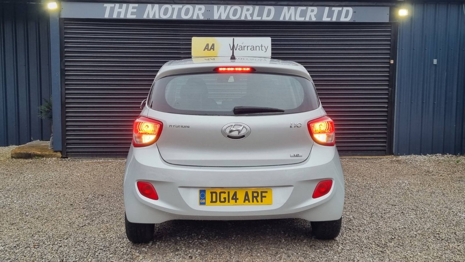 Used Hyundai i10 2014 for sale - 76363048: Photo 5