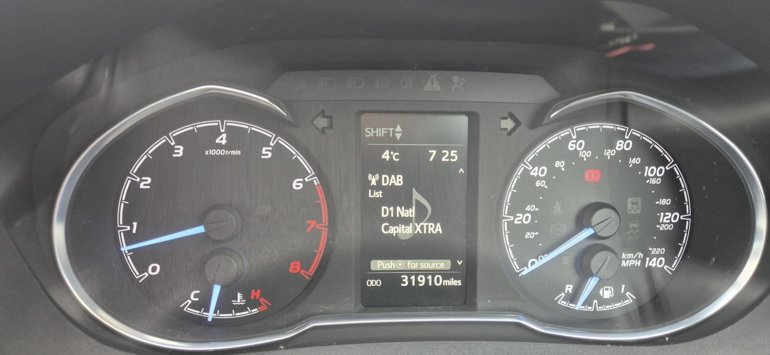 Used Toyota Yaris 2017 for sale - 78038898: Photo 26