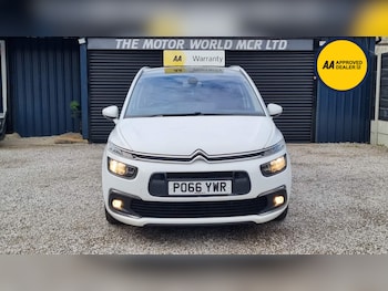 Used Citroen C4 Grand Picasso 2016 for sale - 76211741: Photo 2