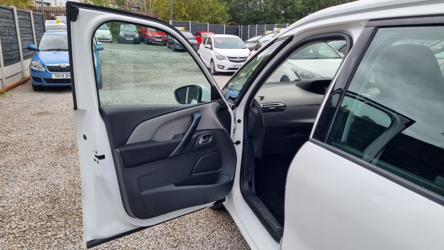 Used Citroen C4 Grand Picasso 2016 for sale - 76211741: Photo 48