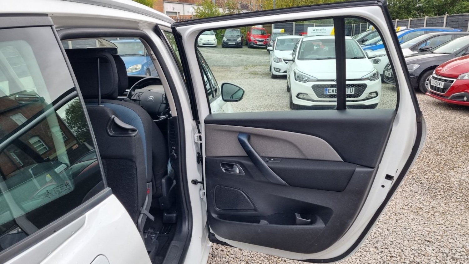 Used Citroen C4 Grand Picasso 2016 for sale - 76211741: Photo 66