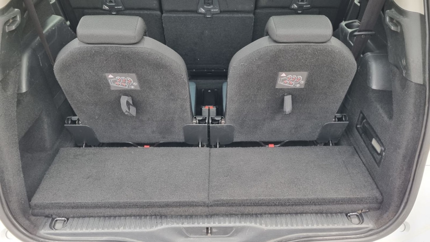 Used Citroen C4 Grand Picasso 2016 for sale - 76211741: Photo 77