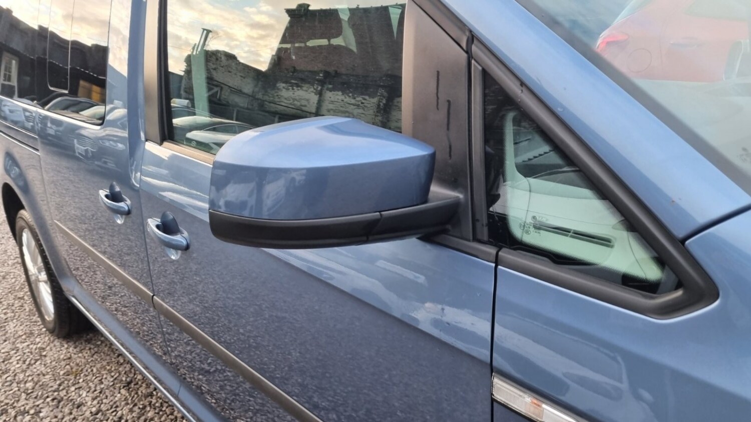 Used Volkswagen Caddy Maxi Life 2017 for sale - 77363574: Photo 15