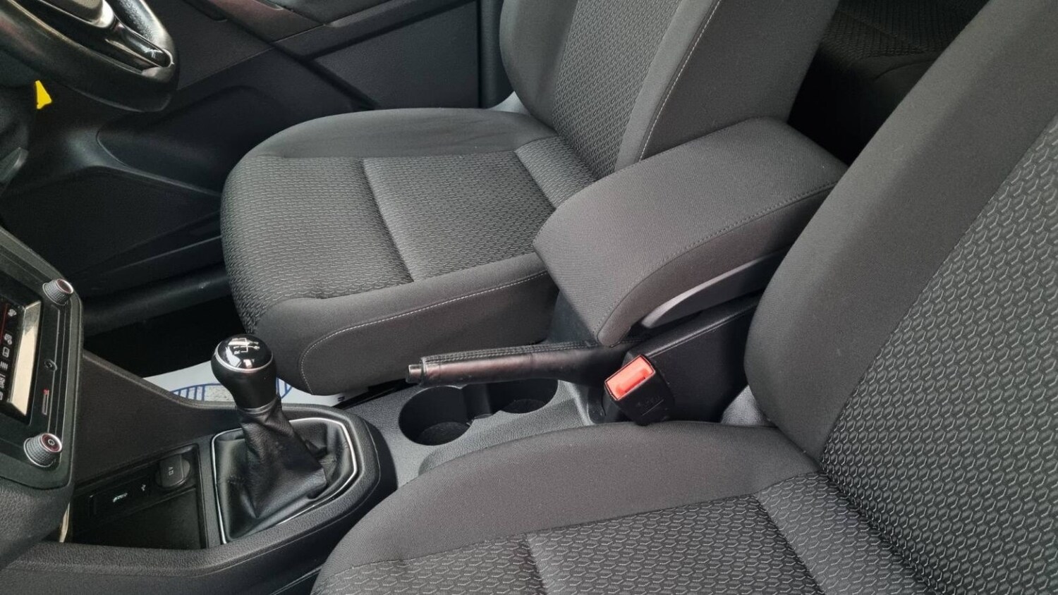 Used Volkswagen Caddy Maxi Life 2017 for sale - 77363574: Photo 45