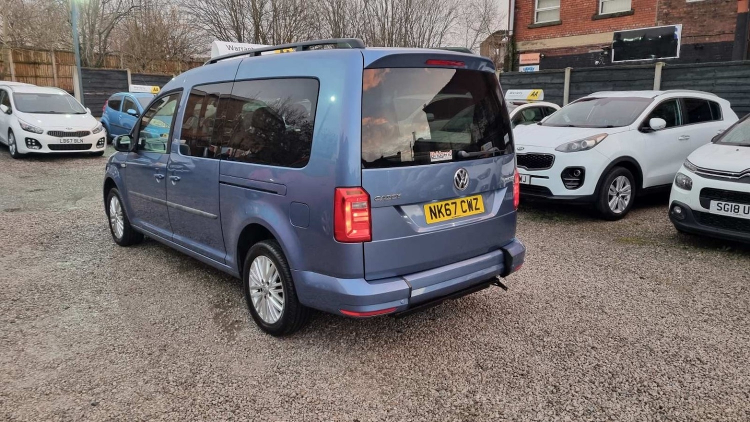 Used Volkswagen Caddy Maxi Life 2017 for sale - 77363574: Photo 6