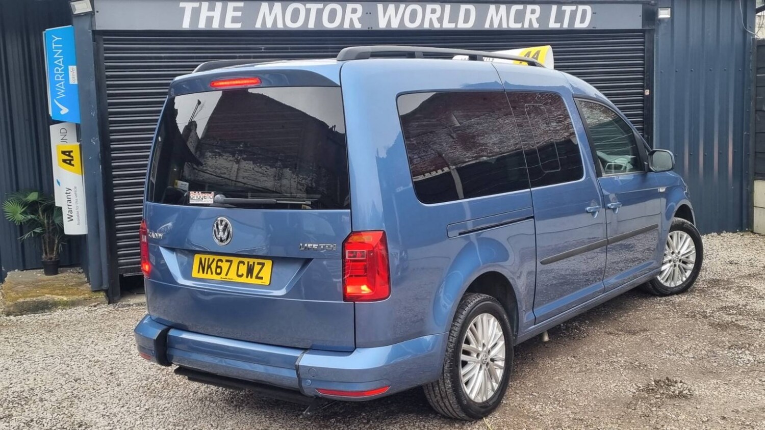 Used Volkswagen Caddy Maxi Life 2017 for sale - 77363574: Photo 65