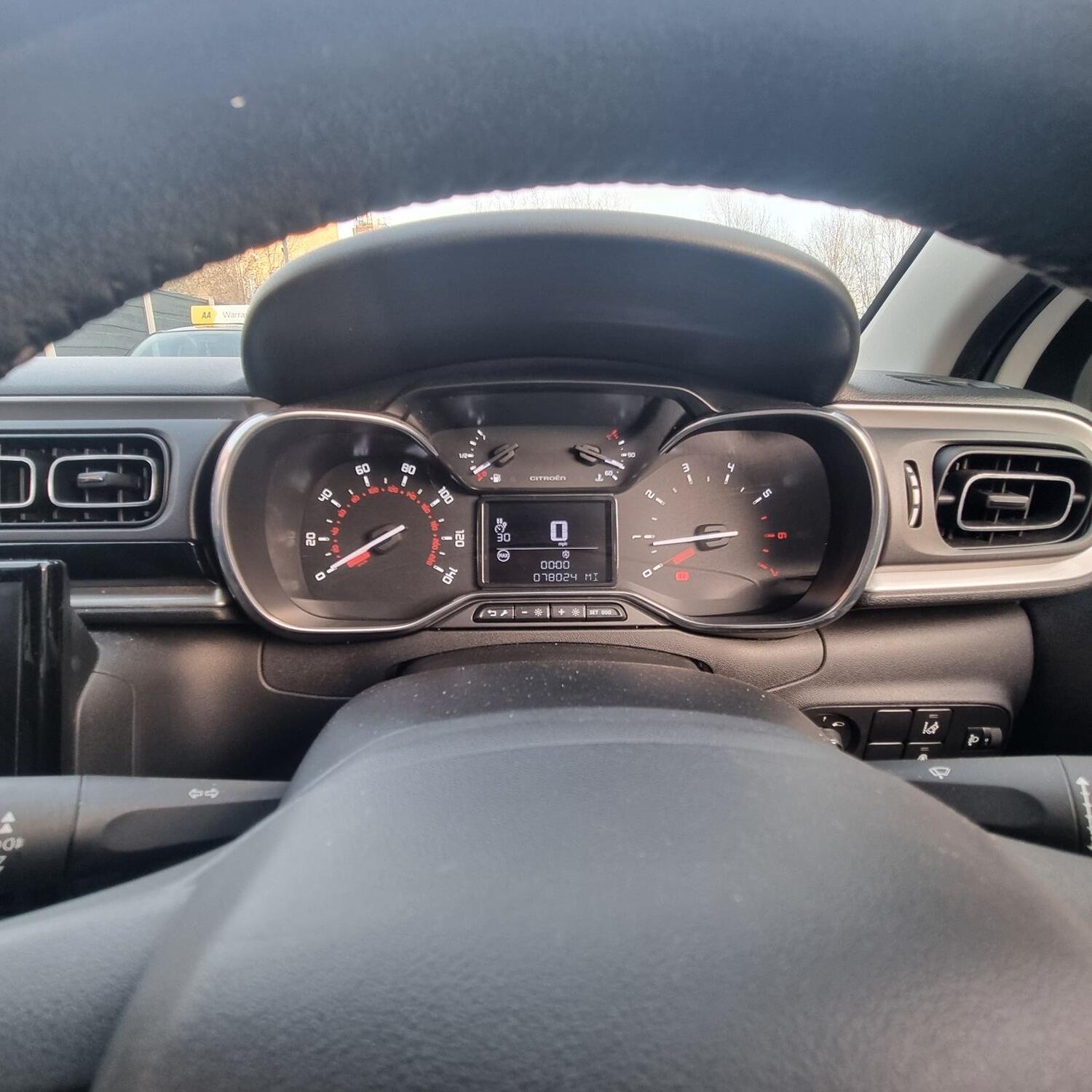 Used Citroen C3 2018 for sale - 76793785: Photo 23