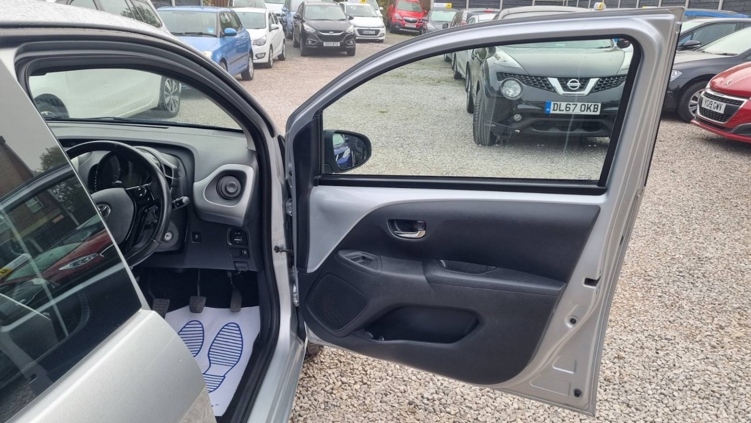 Used Toyota AYGO 2016 for sale - 76769496: Photo 16