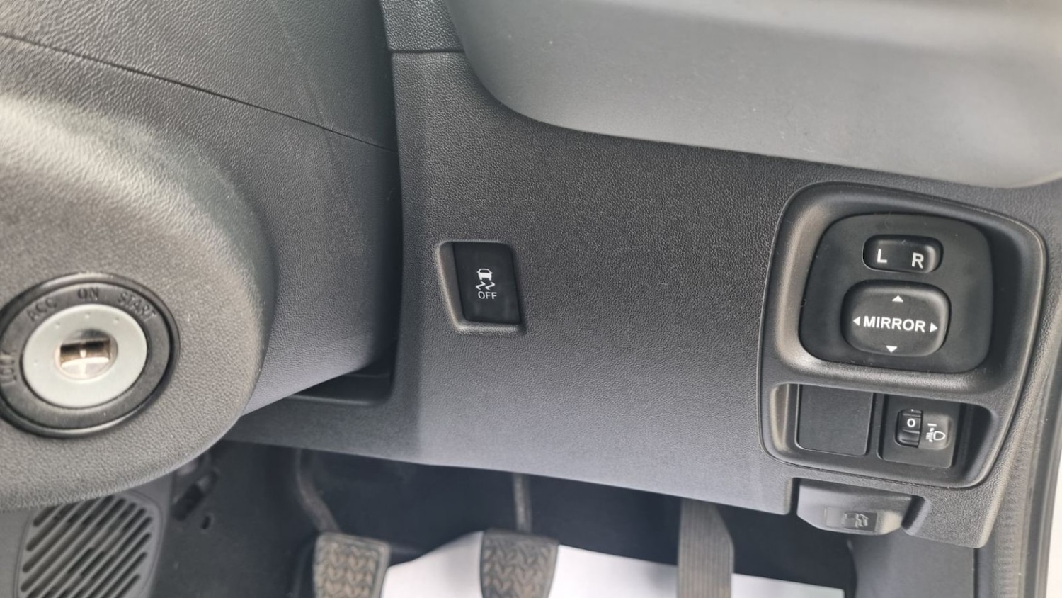 Used Toyota AYGO 2016 for sale - 76769496: Photo 24