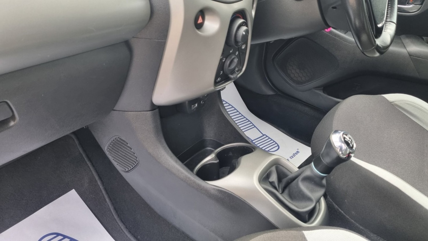 Used Toyota AYGO 2016 for sale - 76769496: Photo 42