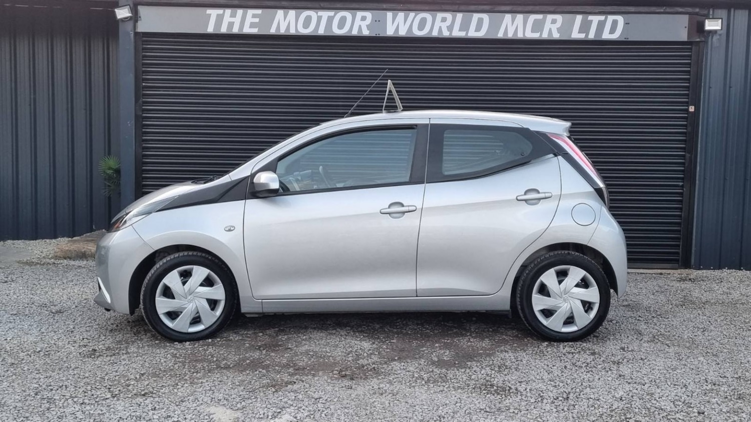 Used Toyota AYGO 2016 for sale - 76769496: Photo 9