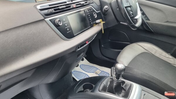 Used Citroen C4 Grand Picasso 2015 for sale - 76211736: Photo 59