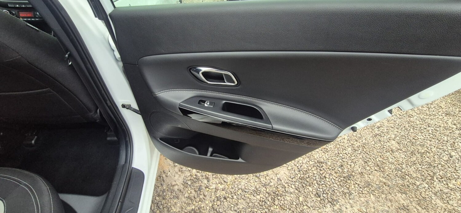 Used Kia Ceed 2018 for sale - 77363562: Photo 37