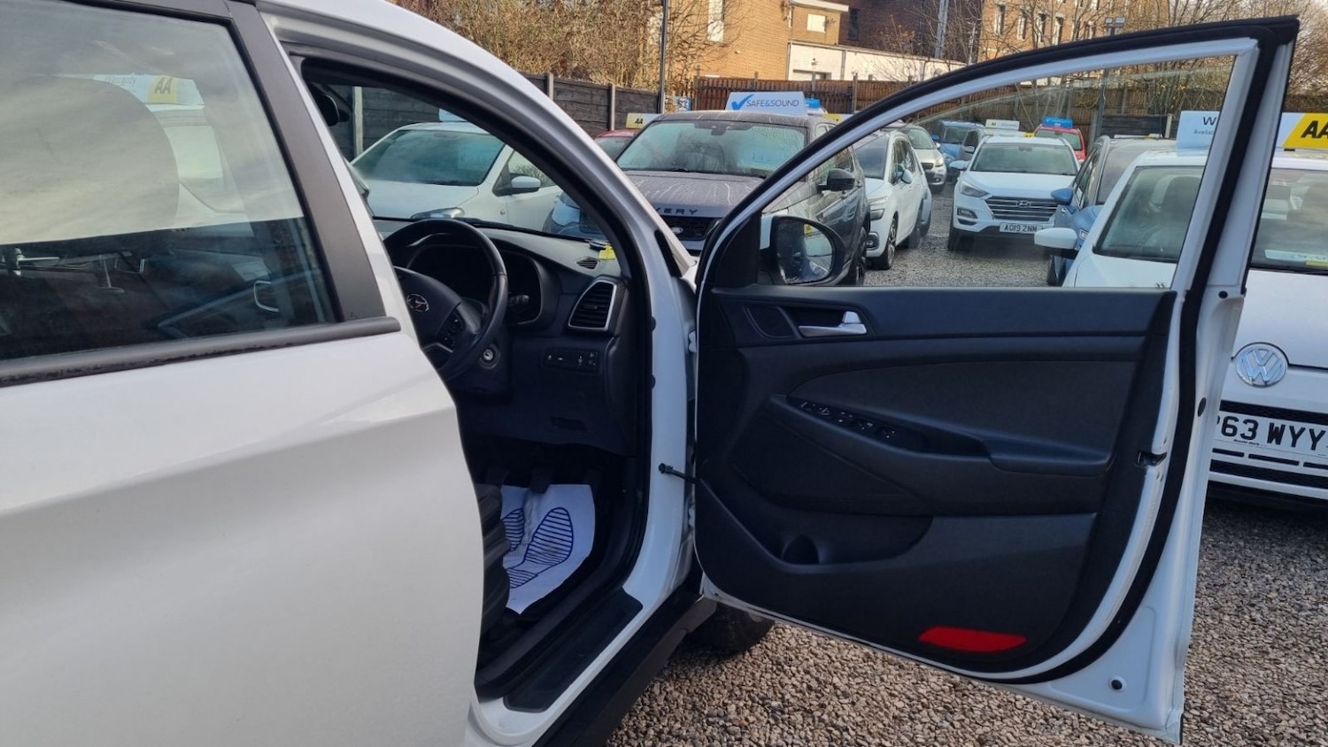 Used Hyundai TUCSON 2018 for sale - 76848661: Photo 15