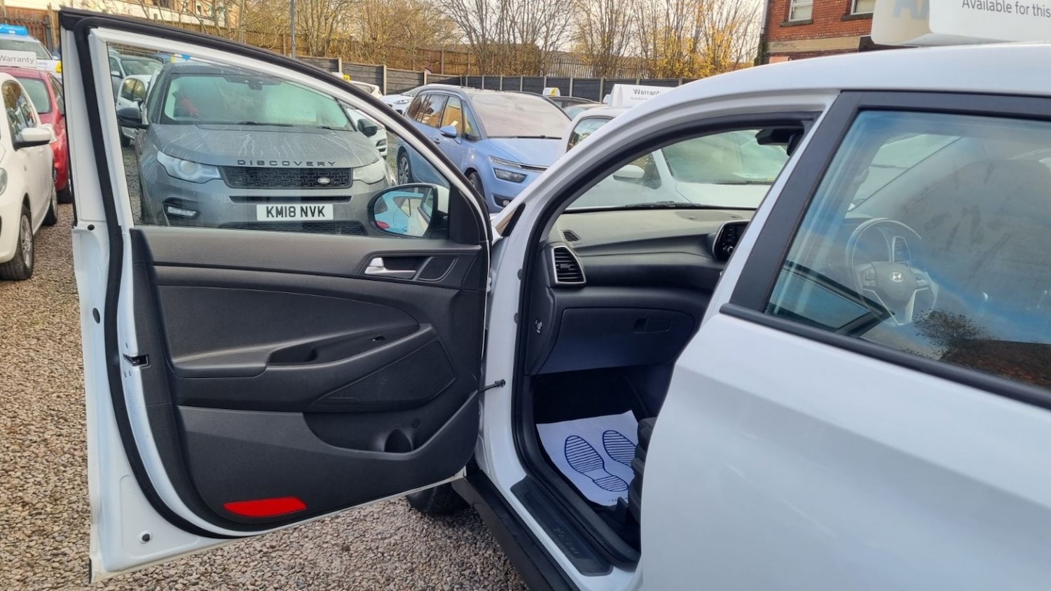 Used Hyundai TUCSON 2018 for sale - 76848661: Photo 37