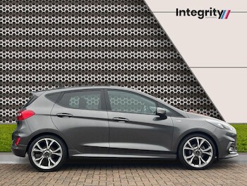 Used Ford Fiesta 2021 for sale - 77685301: Photo