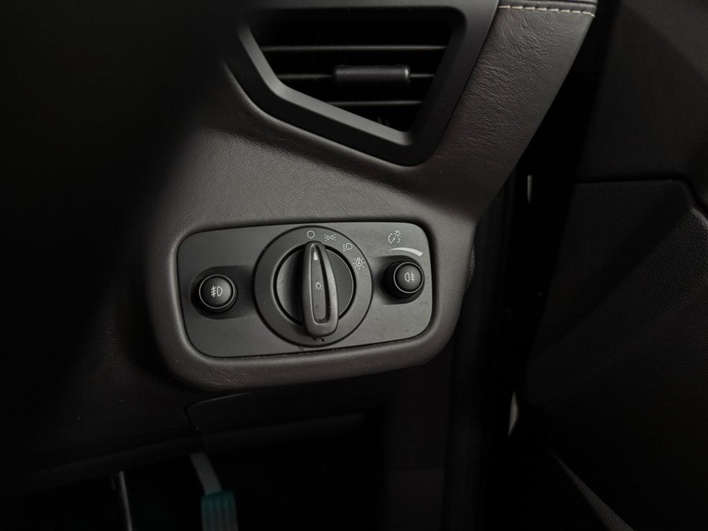 Used Ford Kuga 2018 for sale - 77534907: Photo 17