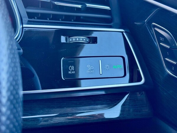 Used Audi Q8 2019 for sale - 73550997: Photo 45