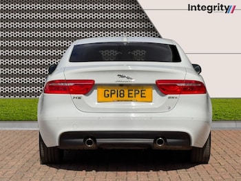 Used Jaguar XE 2018 for sale - 78329978: Photo