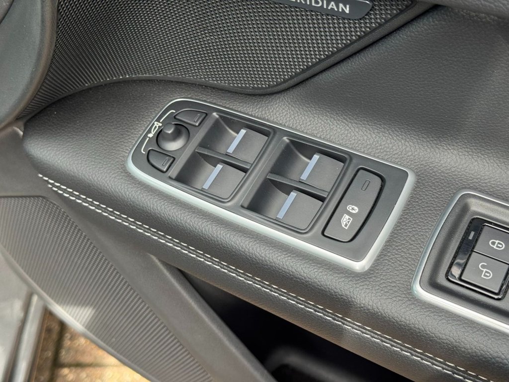 Used Jaguar XF 2017 for sale - 77422065: Photo 34