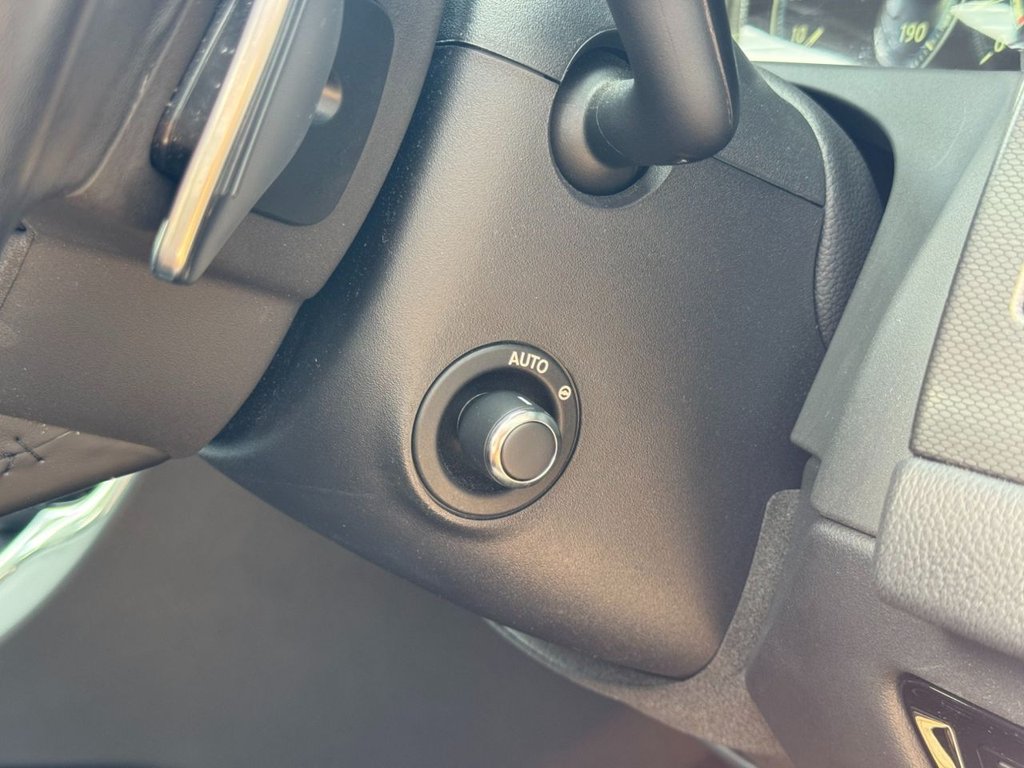 Used Jaguar XF 2017 for sale - 77422065: Photo 39