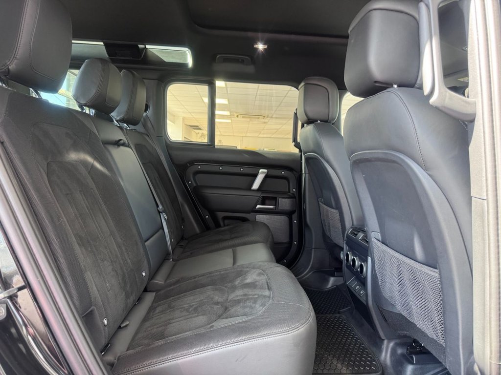 Used Land Rover Defender 2022 for sale - 76966299: Photo 18