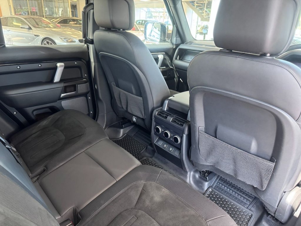 Used Land Rover Defender 2022 for sale - 76966299: Photo 19