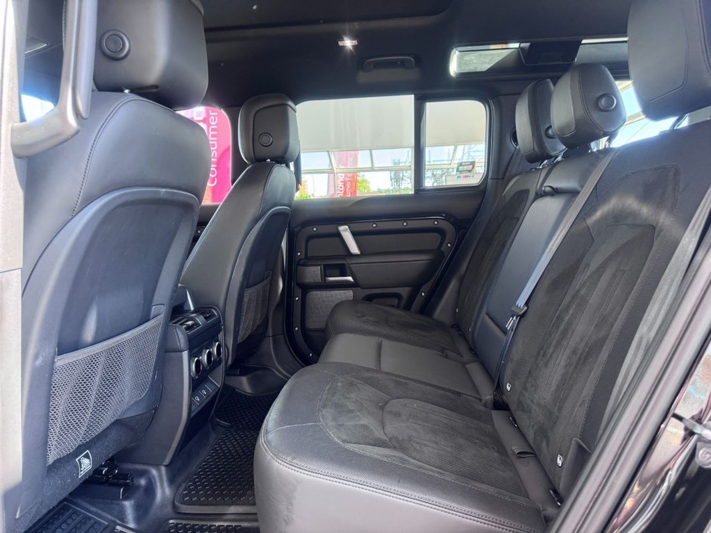 Used Land Rover Defender 2022 for sale - 76966299: Photo 24