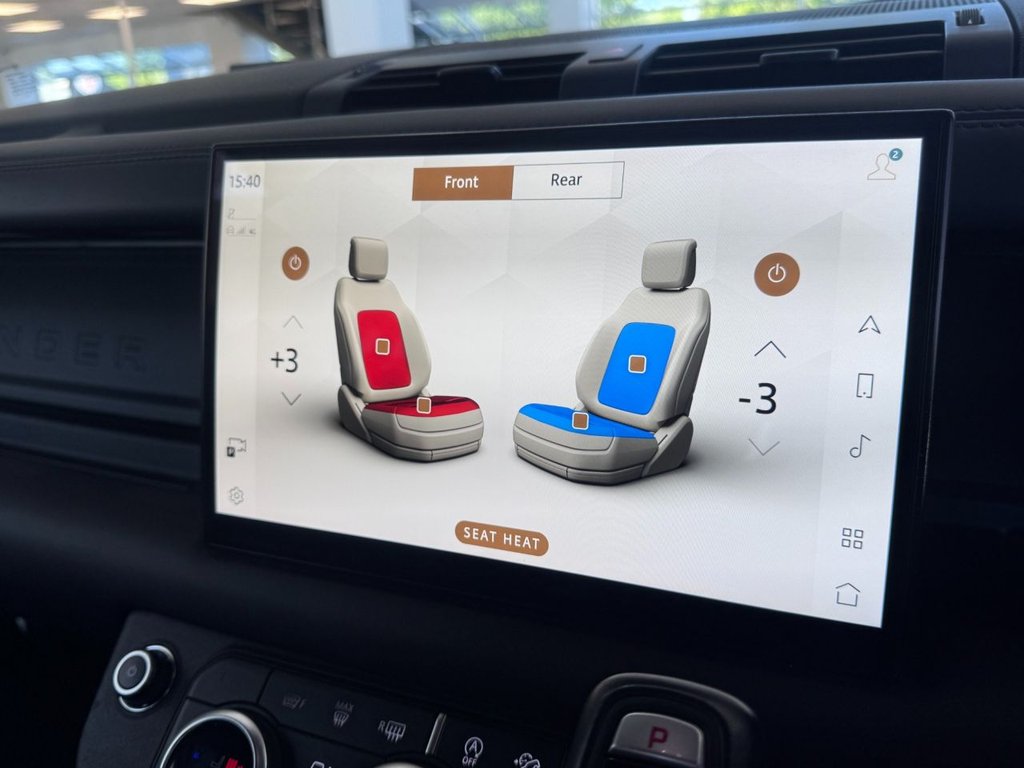 Used Land Rover Defender 2022 for sale - 76966299: Photo 49