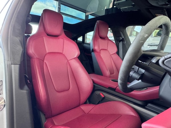 Used Porsche Taycan 2023 for sale - 76162899: Photo 11