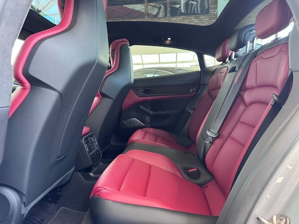Used Porsche Taycan 2023 for sale - 76162899: Photo 21
