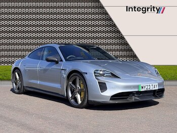 Used Porsche Taycan 2023 for sale - 76162899: Photo 2