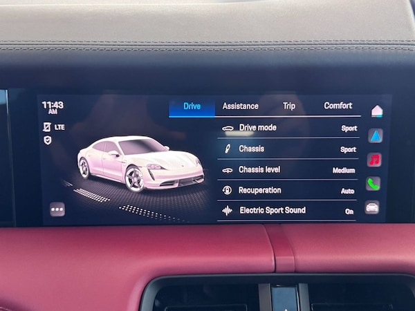 Used Porsche Taycan 2023 for sale - 76162899: Photo 50