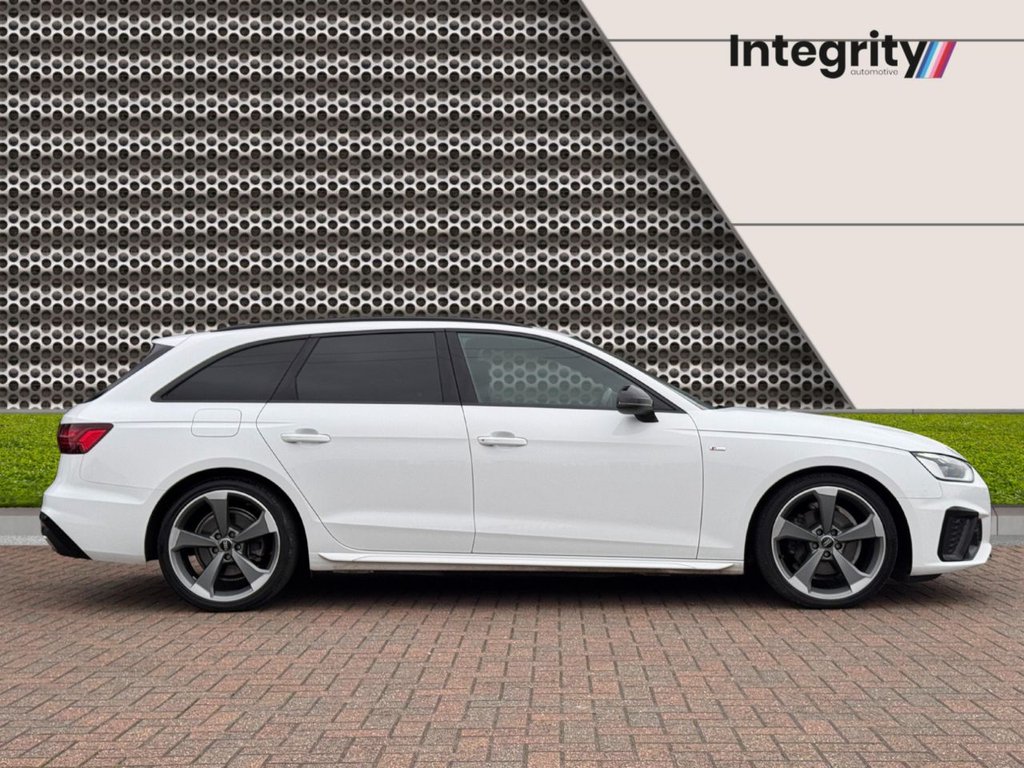 Used Audi A4 2020 for sale - 76345232: Photo 2