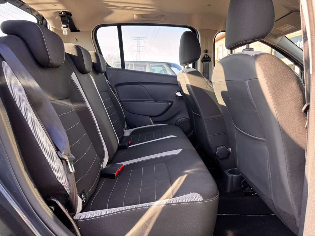 Used Dacia Sandero Stepway 2017 for sale - 77734243: Photo 18