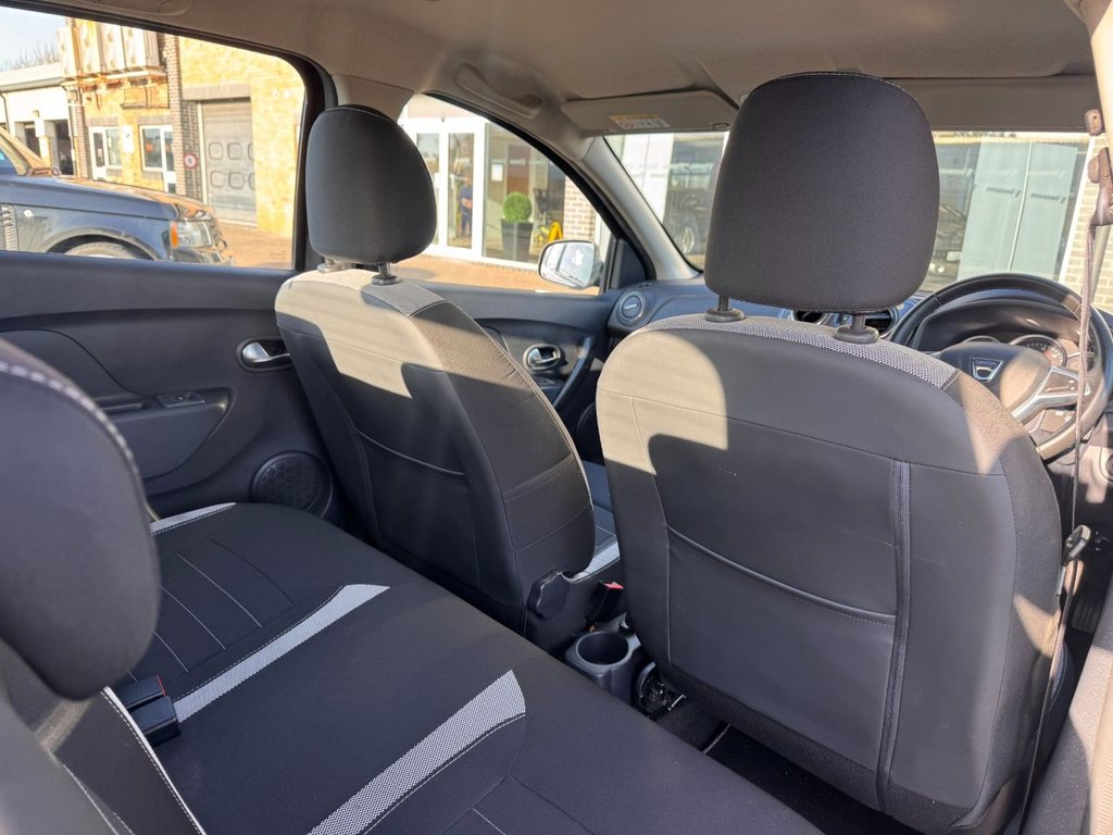 Used Dacia Sandero Stepway 2017 for sale - 77734243: Photo 19