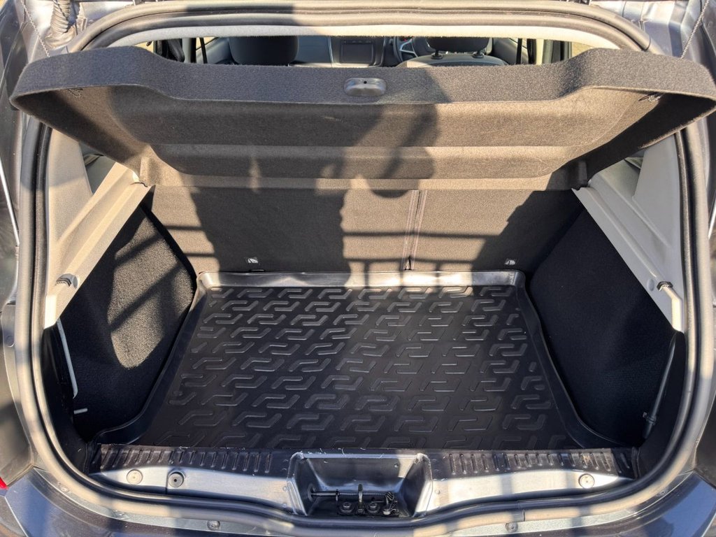 Used Dacia Sandero Stepway 2017 for sale - 77734243: Photo 21