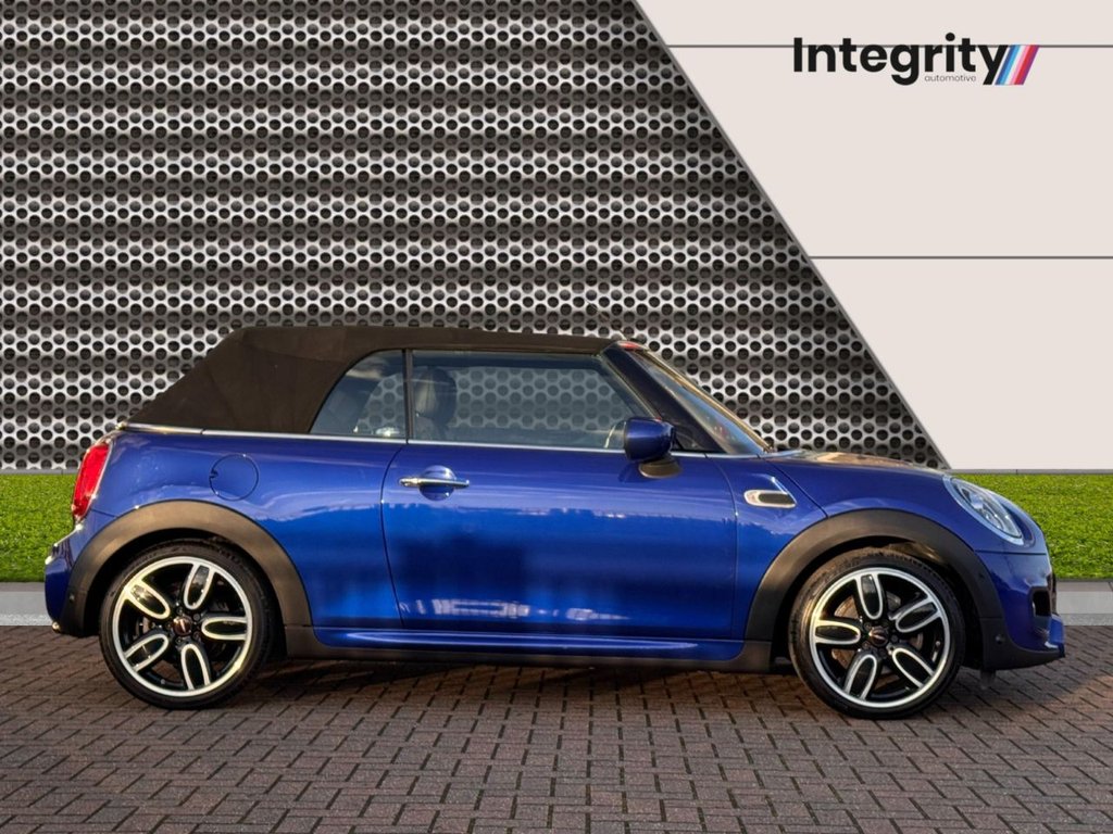 Used MINI Convertible 2020 for sale - 78068565: Photo 13