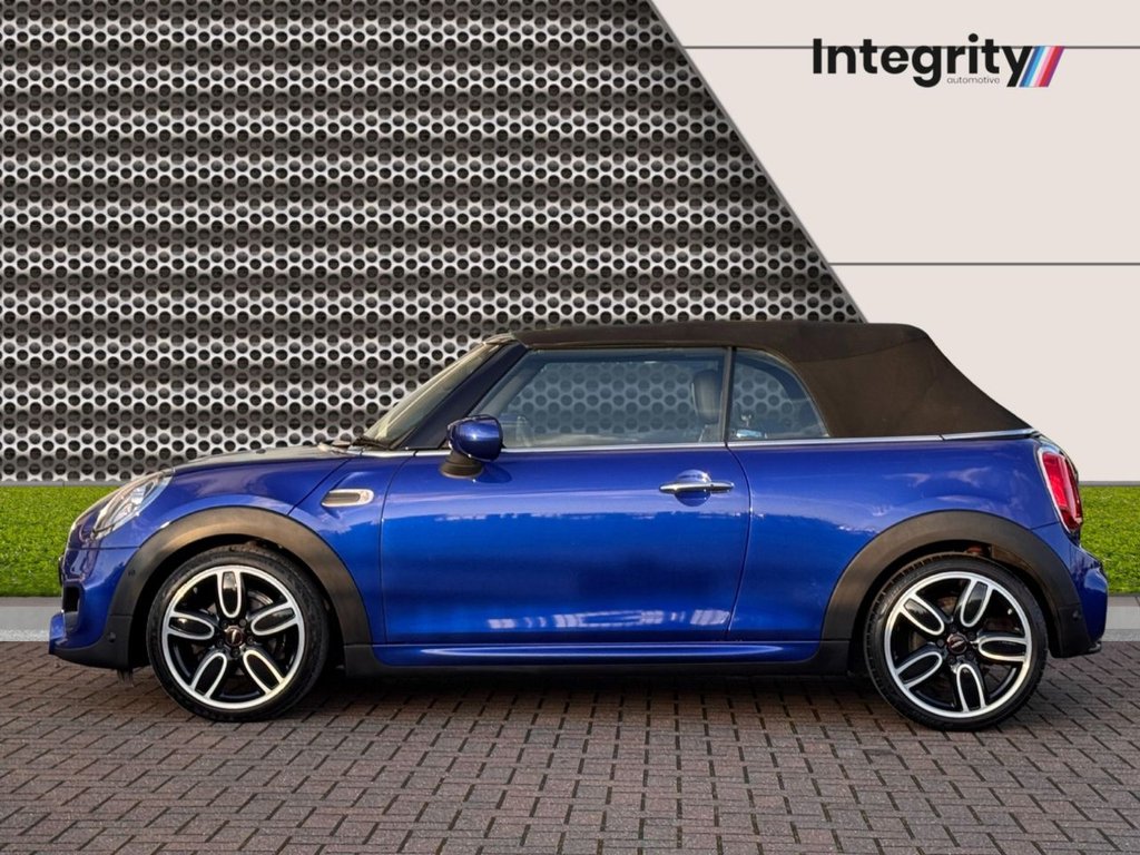 Used MINI Convertible 2020 for sale - 78068565: Photo 17