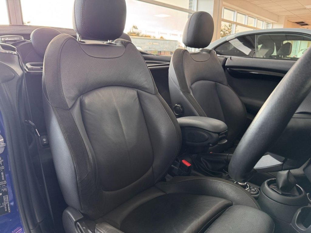 Used MINI Convertible 2020 for sale - 78068565: Photo 23