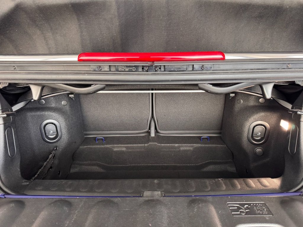 Used MINI Convertible 2020 for sale - 78068565: Photo 29