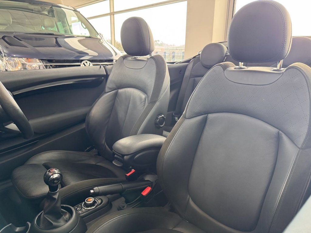 Used MINI Convertible 2020 for sale - 78068565: Photo 33